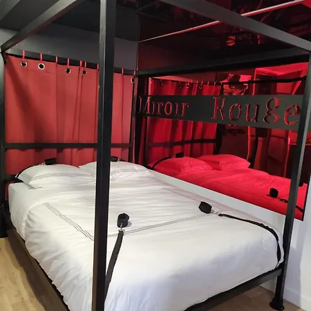 Le Miroir Rouge Апартаменты Мо